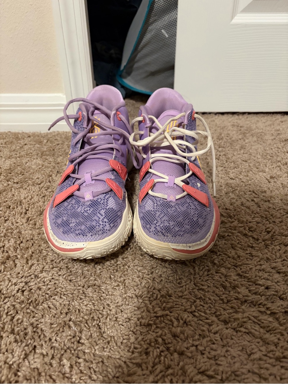 Nike kyrie 7 basketball/voleyball shoes